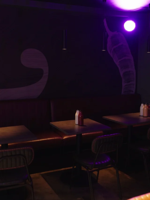 Hellooo?? Your table is waiting 📞 🤭#smokeandpepper